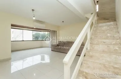 Cobertura com 2 quartos à venda na rua perpétua teles, 36, petrópolis, porto alegre, 183 m2 por r$ 1.430.000