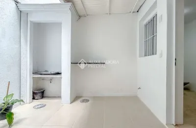 Apartamento com 2 quartos à venda na rua vinte e quatro de outubro, 1533, auxiliadora, porto alegre, 54 m2 por r$ 350.000