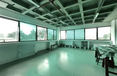 Sala comercial à venda na rua santa catarina, 40, santa maria goretti, porto alegre, 52 m2 por r$ 320.000