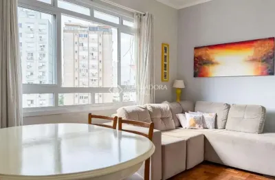Apartamento com 2 quartos à venda na rua coronel fernando machado, 995, centro histórico, porto alegre, 73 m2 por r$ 420.000
