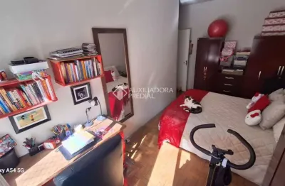 Apartamento com 2 quartos à venda na rua general lima e silva, 639, centro histórico, porto alegre, 61 m2 por r$ 280.000