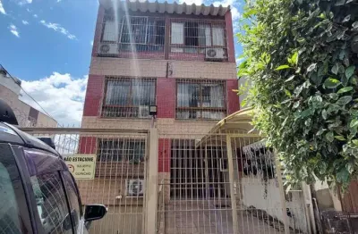 Apartamento com 3 quartos à venda na rua tiradentes, 378, independência, porto alegre, 119 m2 por r$ 390.000