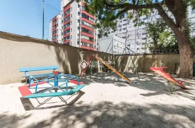 Apartamento com 2 quartos à venda na Rua Doutor Barros Cassal, 697, Floresta, Porto Alegre, 76 m2 por R$ 586.000
