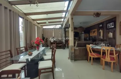 Casa com 5 quartos à venda na rua professora clotilde silveira juttel, 6835, pinheira, palhoça, 250 m2 por r$ 850.000