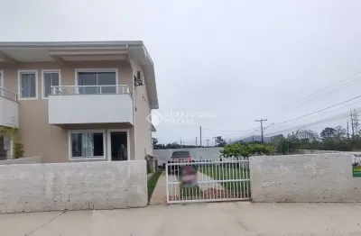 Casa com 2 quartos à venda na rua paulo manoel dos santos, 363, enseada de brito, palhoça, 72 m2 por r$ 600.000