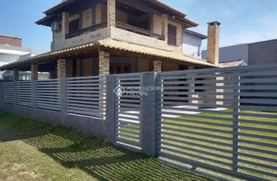 Casa com 2 quartos à venda na Rua da Amizade, 180, Pinheira, Palhoça, 140 m2 por R$ 980.000