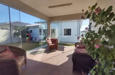 Casa com 5 quartos à venda na avenida astrogildo quadros, 120, pinheira, palhoça, 160 m2 por r$ 850.000
