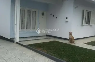 Casa com 5 quartos à venda na rua manoel loureiro, 996, barreiros, são josé, 260 m2 por r$ 890.000
