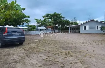 Casa com 3 quartos à venda na avenida do papagaio, 200, balneário ponta do papagaio (ens brito), palhoça, 139 m2 por r$ 1.200.000