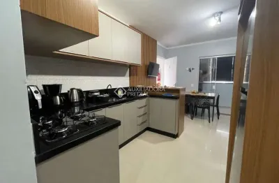 Apartamento com 2 quartos à venda na rua tia silvia, 5079, pinheira, palhoça, 63 m2 por r$ 480.000