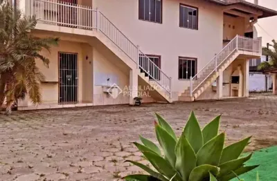 Prédio à venda na servidão canto das amendoeiras, 51, pinheira, palhoça, 1280 m2 por r$ 3.990.000