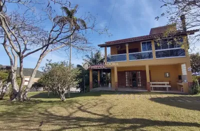 Casa com 4 quartos à venda na rua manoel martins, 2, pinheira, palhoça, 1094 m2 por r$ 2.800.000