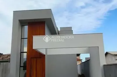 Casa com 3 quartos à venda na rua tia silvia, 780, pinheira, palhoça, 175 m2 por r$ 1.050.000