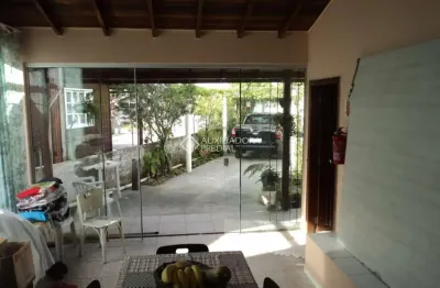 Casa com 2 quartos à venda na rua 1457, 6, passagem de maciambú (ens brito), palhoça, 70 m2 por r$ 605.000