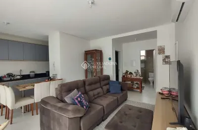 Apartamento com 2 quartos à venda na rua aderbal ramos da silva, 6599, pinheira, palhoça, 90 m2 por r$ 550.000