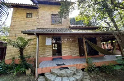 Casa com 6 quartos à venda na rua cubatá, 402, guarda do imbau, palhoça, 250 m2 por r$ 2.130.000