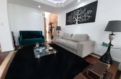 Casa com 4 quartos à venda na rua celso martins da silveira, 127, carianos, florianópolis, 241 m2 por r$ 1.800.000