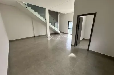 Casa com 3 quartos à venda na rua acelon eduardo da silva, 257, córrego grande, florianópolis, 142 m2 por r$ 1.790.000