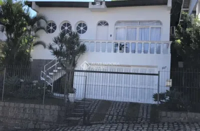 Casa com 4 quartos à venda na rua ernesto stodieck, 129, centro, florianópolis, 135 m2 por r$ 1.300.000