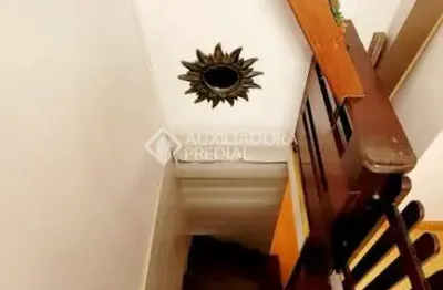 Casa com 5 quartos à venda na rua andrelino natividade da costa, 83, estreito, florianópolis, 158 m2 por r$ 1.070.000