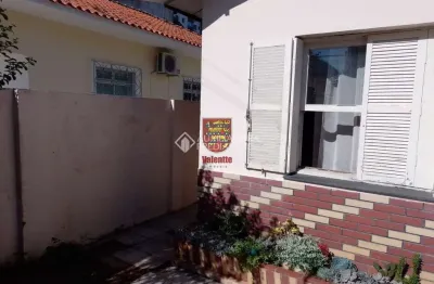 Casa comercial à venda na rua álvaro cardoso, 105, estreito, florianópolis, 140 m2 por r$ 1.600.000