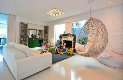Casa em condomínio fechado com 4 quartos à venda na rua do beija-flor, 134, lagoa da conceição, florianópolis, 600 m2 por r$ 4.500.000