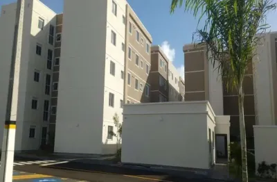 Apartamento com 2 dormitórios para alugar, 45 m² por R$ 1.216,01/mês - Abrantes - Camaçari/BA