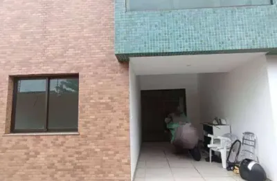 Apartamento 3/4 com 2 suítes em buraquinho – excelente padrão