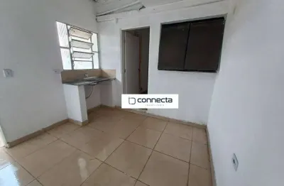 Locação casa com 1 dormitório (não é independente sem vaga de garagem) por r$ r$ 750/mês - jardim santo expedito - guarulhos/sp