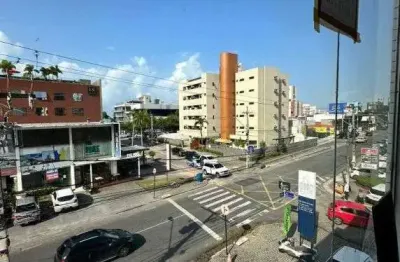 Alugo sala comercial com excelente localização na av edson ramalho