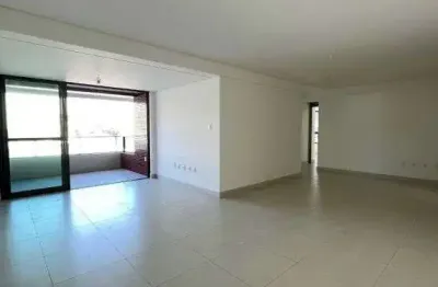 Oportunidade!! amplo apartamento novo no 1° andar, a 50 metros do mar do cabo branco
