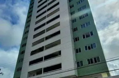 Vendo excelente apartamento amplo no miramar, próximo a epitácio pessoa