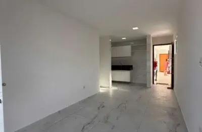 Alugo ótimo apartamento nos bancários com 03 quartos