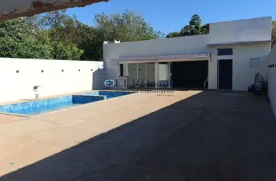Casa com 1 quarto à venda no Centro, Junqueirópolis 