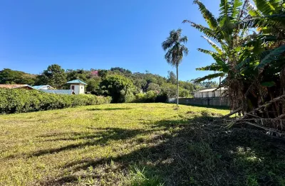Terreno com casa - centro - são bento do sapucaí - documentação 100% regularizada