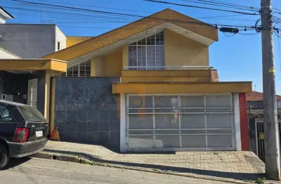 Sobrado com 3 dormitórios para alugar, 336 m² por r$ 4.000,00/mês - jardim universo - mogi das cruzes/sp