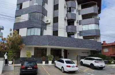 Apartamento para venda apartamento de 2 dormitórios com 1 suíte, sacada e garagem em canasvieiras. florianopolis
