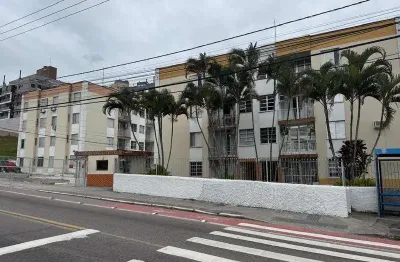 Apartamento para aluguel apartamento com 3 dormitórios e estacionamento no condomínio baia sul no abraão. florianopolis