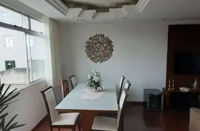 Apartamento com quatro quartos, suíte e duas vagas no caiçara