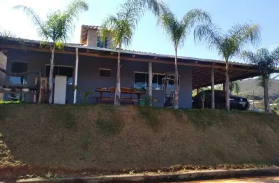 Maravilhoso sitio 3 quartos com suite na região de - itatiaiuçu.