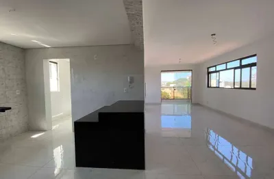 Lindo apto de duas suítes, duas semi-suítes e três vagas no santa rosa