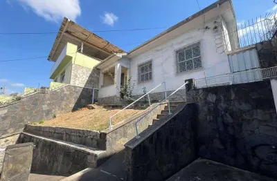 Casa com 4 quartos à venda na Rua Francisco Ovidio, 100, Caiçaras, Belo Horizonte