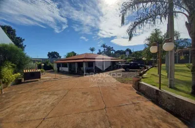 Chácara ampla com 5 suítes à venda, 3428 m² por R$ 2.500.000 - Chácaras Aeroporto - Sarandi/PR