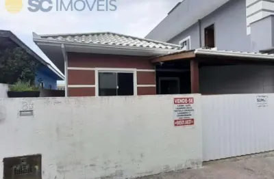 Casa com 3 quartos à venda no são joão do rio vermelho, florianópolis  por r$ 480.000