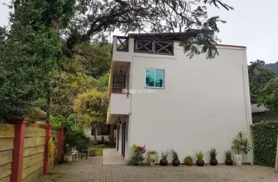 Prédio à venda na barra da lagoa, florianópolis  por r$ 2.500.000