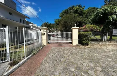 Terreno em condomínio fechado à venda na trindade, florianópolis  por r$ 1.070.000