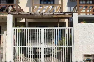 Casa com 2 quartos à venda no Ingleses, Florianópolis  por R$ 330.000