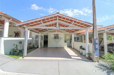 Casa com 3 quartos à venda na Rua Seraphim Banietti, 216, C29, , Caguassu, Sorocaba