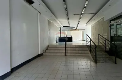 Salão comercial | locação | 743m2 | esquina | 3 pisos | centro | sorocaba