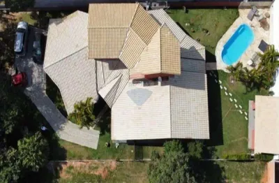 Casa com 5  quartos sendo 3 suítes, sendo 1 suíte máster, no condomínio terras de são lucas -sorocaba